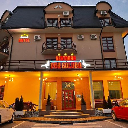 Hotel Dva Goluba Pale Exteriér fotografie